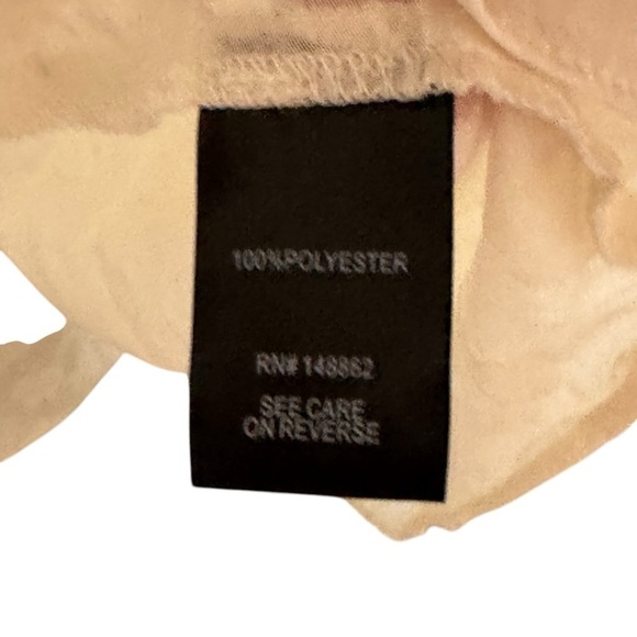 Torrid NWT Chiffon clip floral high low top pristine women’s size 2X - Picture 6 of 10